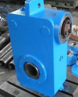 深度解析qs25、qsc25、qc10與qsc12系列減速機 特性、應用與選型指南